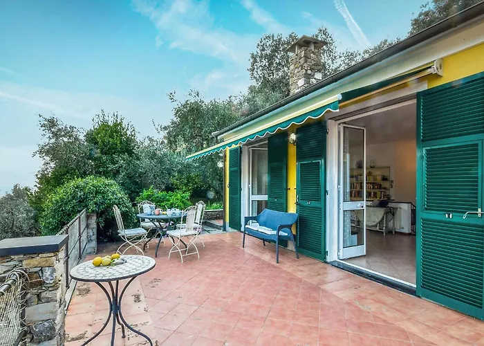 2 Bedroom Gorgeous Home In Recco