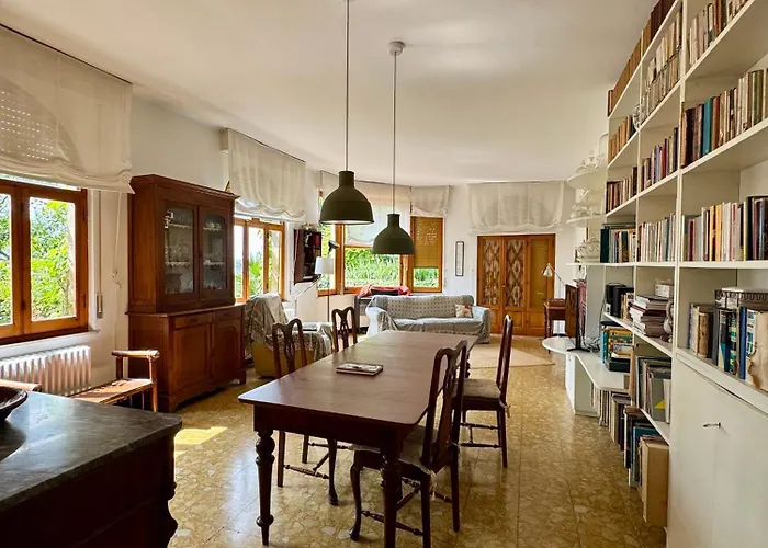 Casa Della Pina